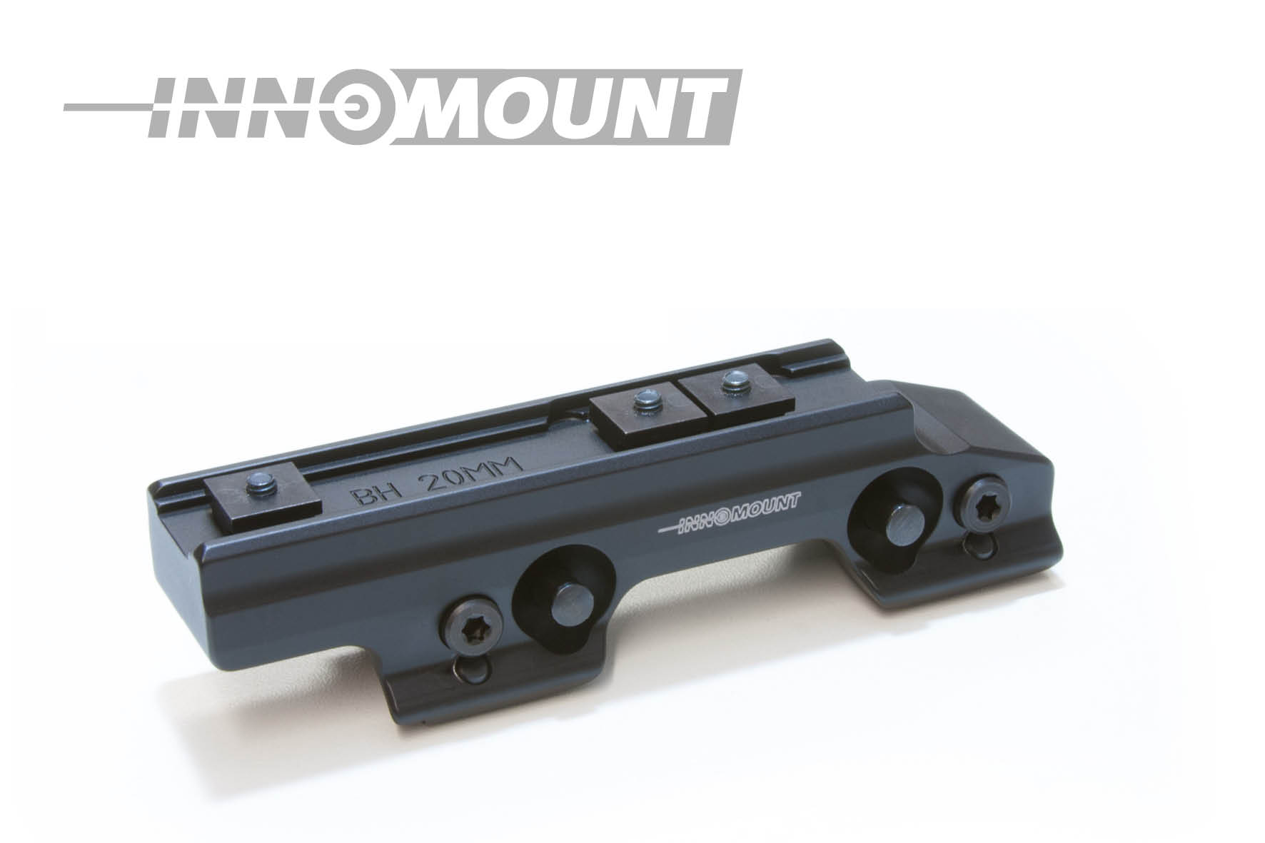 2021-01_Webshop_Blaser-Montagen-Aufkipp74-762